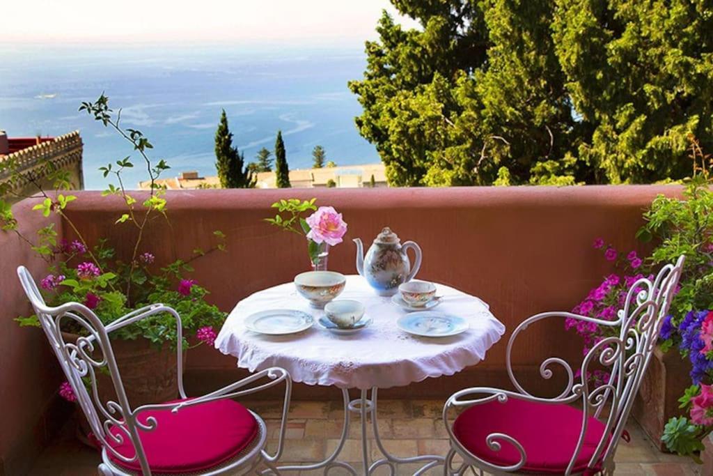 Torre Sicilia * Taormina